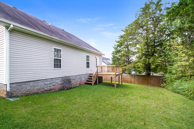Building Photo - 1720 Jimmy Cove