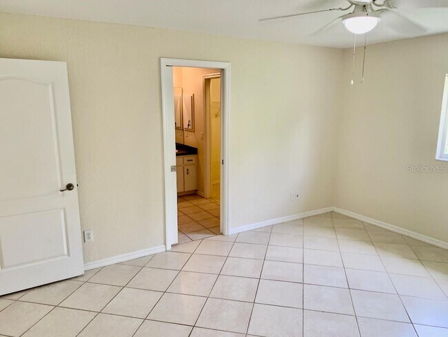 Building Photo - 2726 Morrietta Ln