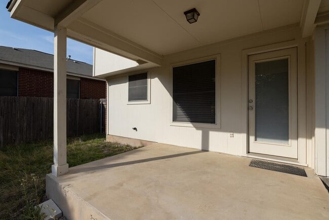 Building Photo - 3410 Flowstone Ln