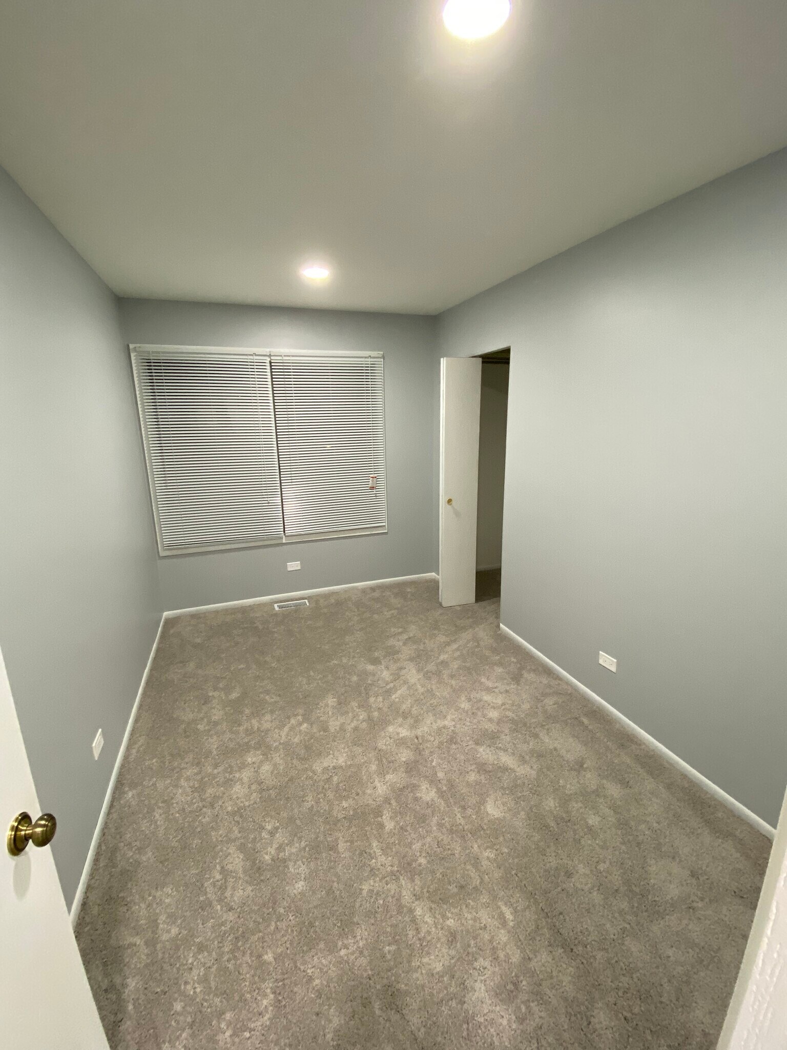 Building Photo - 7917 Knottingham Cir