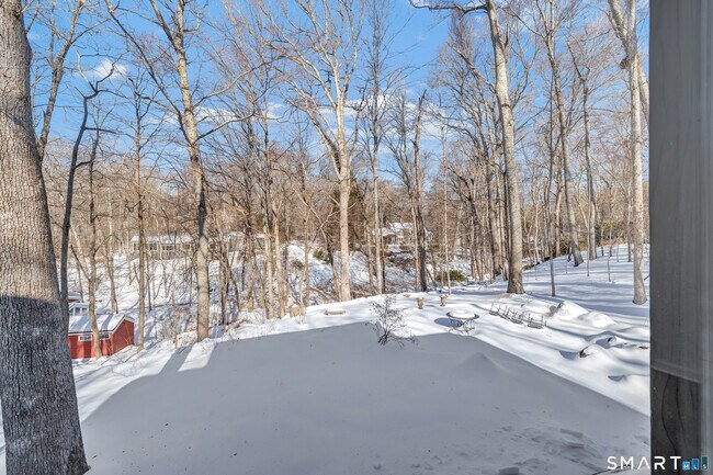 Building Photo - 349 Westport Turnpike