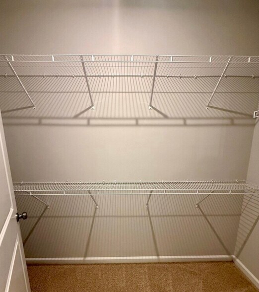 Also huge closet, room on both sides - 306 Poinsett Bridge Way