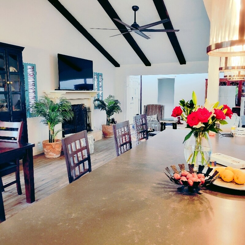 Building Photo - 1412 El Nido Dr