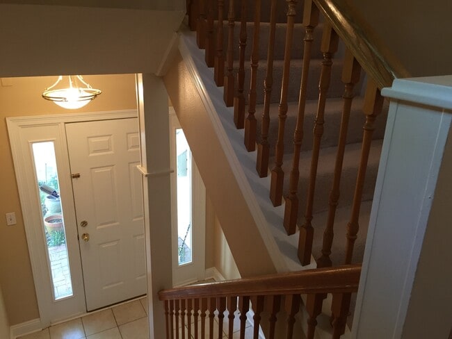 Building Photo - Pensacola - Downtown - 2 bedroom, 2 bathro...