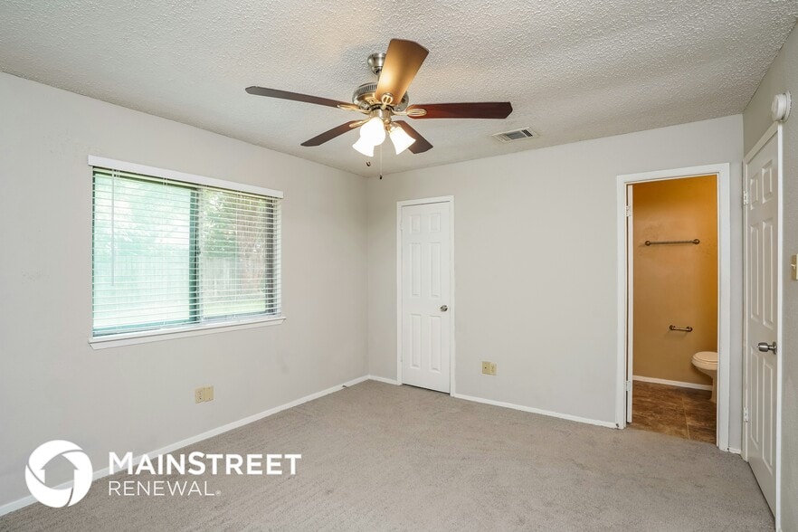 Building Photo - 22511 Leedstown Ln