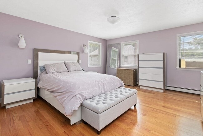 Building Photo - 36 Brookside Ave