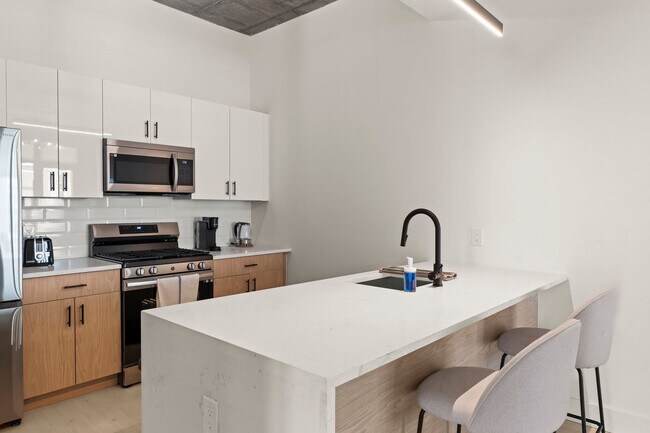 Building Photo - 1247 N 2nd St