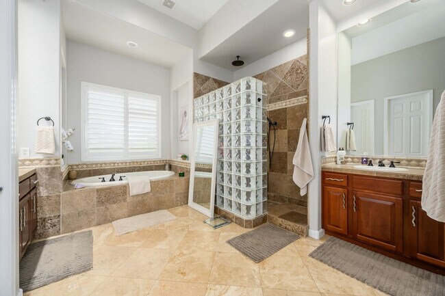 Building Photo - 27109 N 143rd Pl