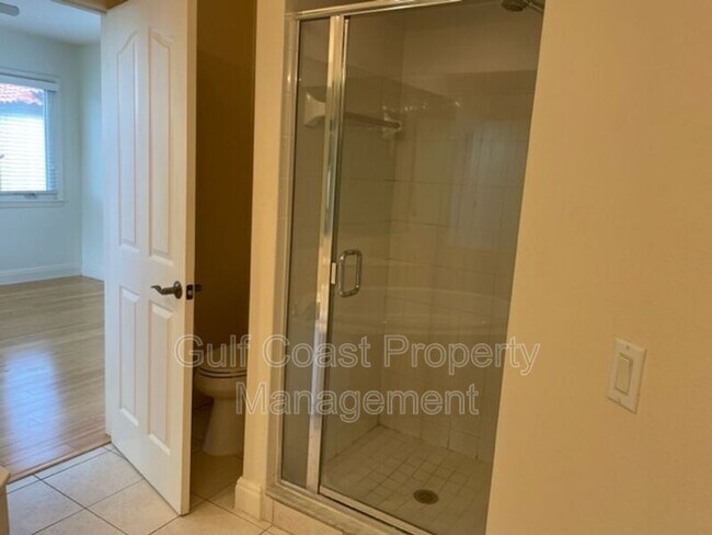 Building Photo - 1257 Fruitville Rd