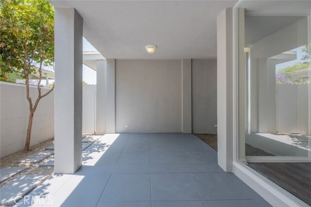 Building Photo - 432 S Sierra Madre Blvd