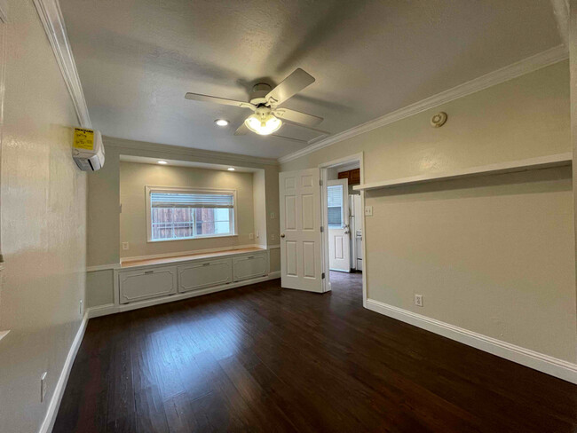 Building Photo - 33711 Railroad Ave