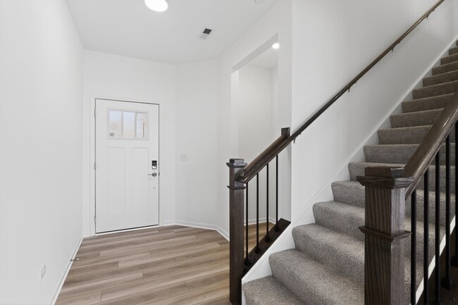 Building Photo - 247 Cooney Wy