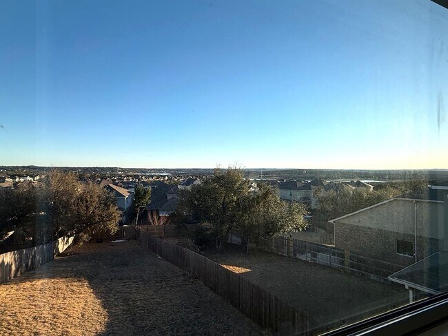 Building Photo - 8109 Copper Prairie Bend