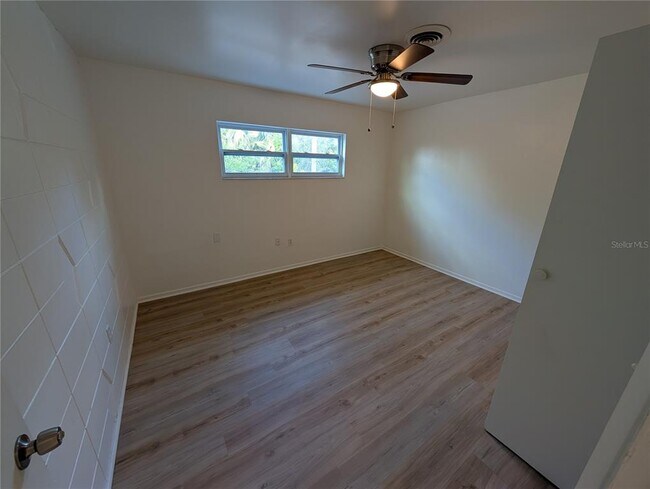 Building Photo - 27284 Sunnybrook Rd