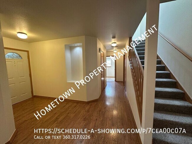 Building Photo - 1227 Arcadia St NW