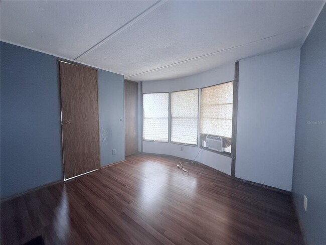 Building Photo - 5314 Croton St