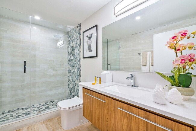 Building Photo - 2889 McFarlane Rd