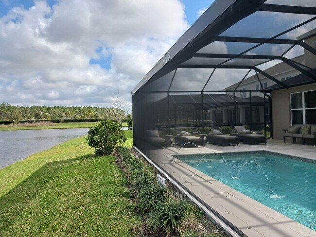 Building Photo - Here is your chance to live in Model Home!...