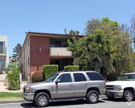 Building Photo - 941 10th St