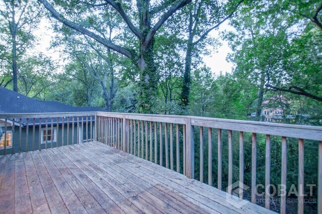 Building Photo - 1326 North Avenue NE