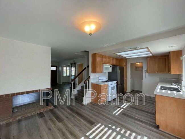 Building Photo - 12591 George Reyburn Rd