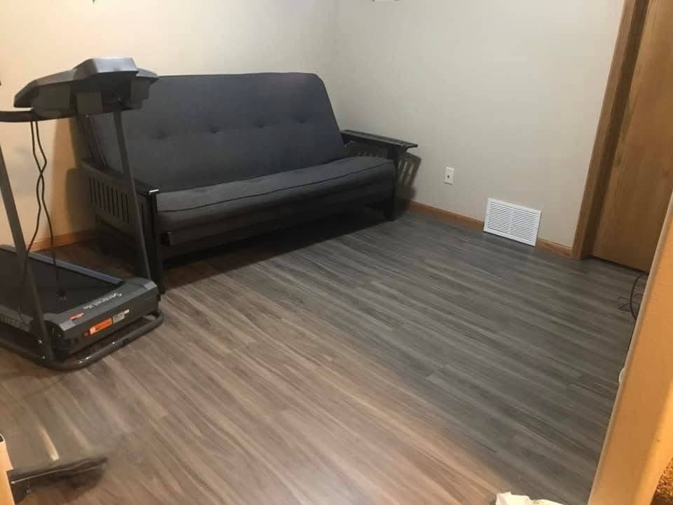 Lower Level Family room - 4727 W Antelope Dr