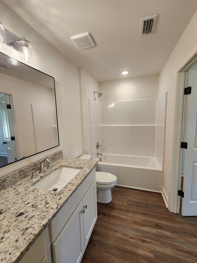 Building Photo - !!New Construction!! NEAR Pinegrove Elementary/Middle - 4BR Home with Granite Countertops, LVP Fl...
