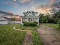 Building Photo - 14702 Winthrop St