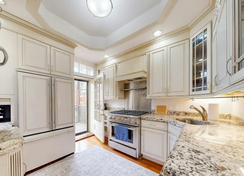 Primary Photo - 15 Garrison Rd