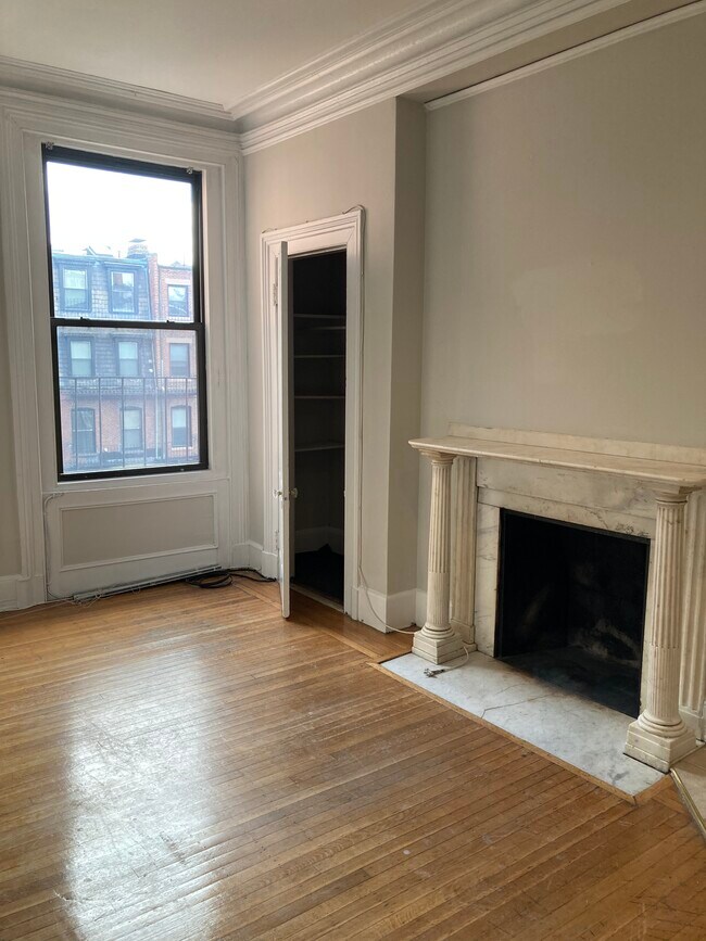 Gleaming hardwood floors! - 403 Beacon St