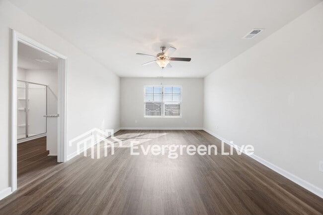 Building Photo - Coming Soon!