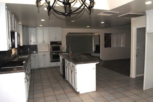 Building Photo - 14500 Maricopa Hwy