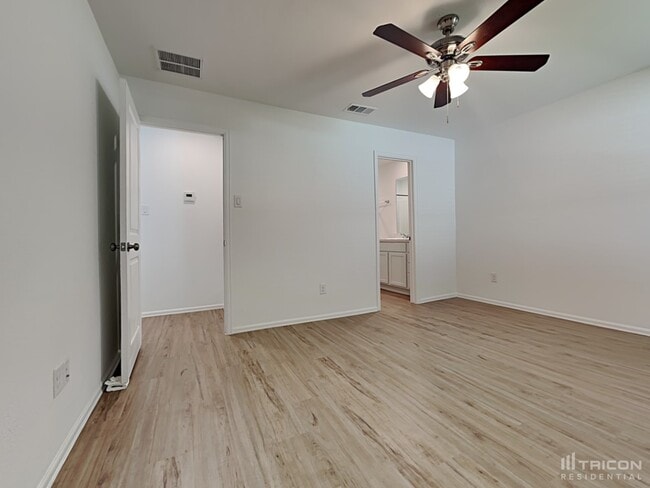 Building Photo - 18622 Rosehill Pr Dr