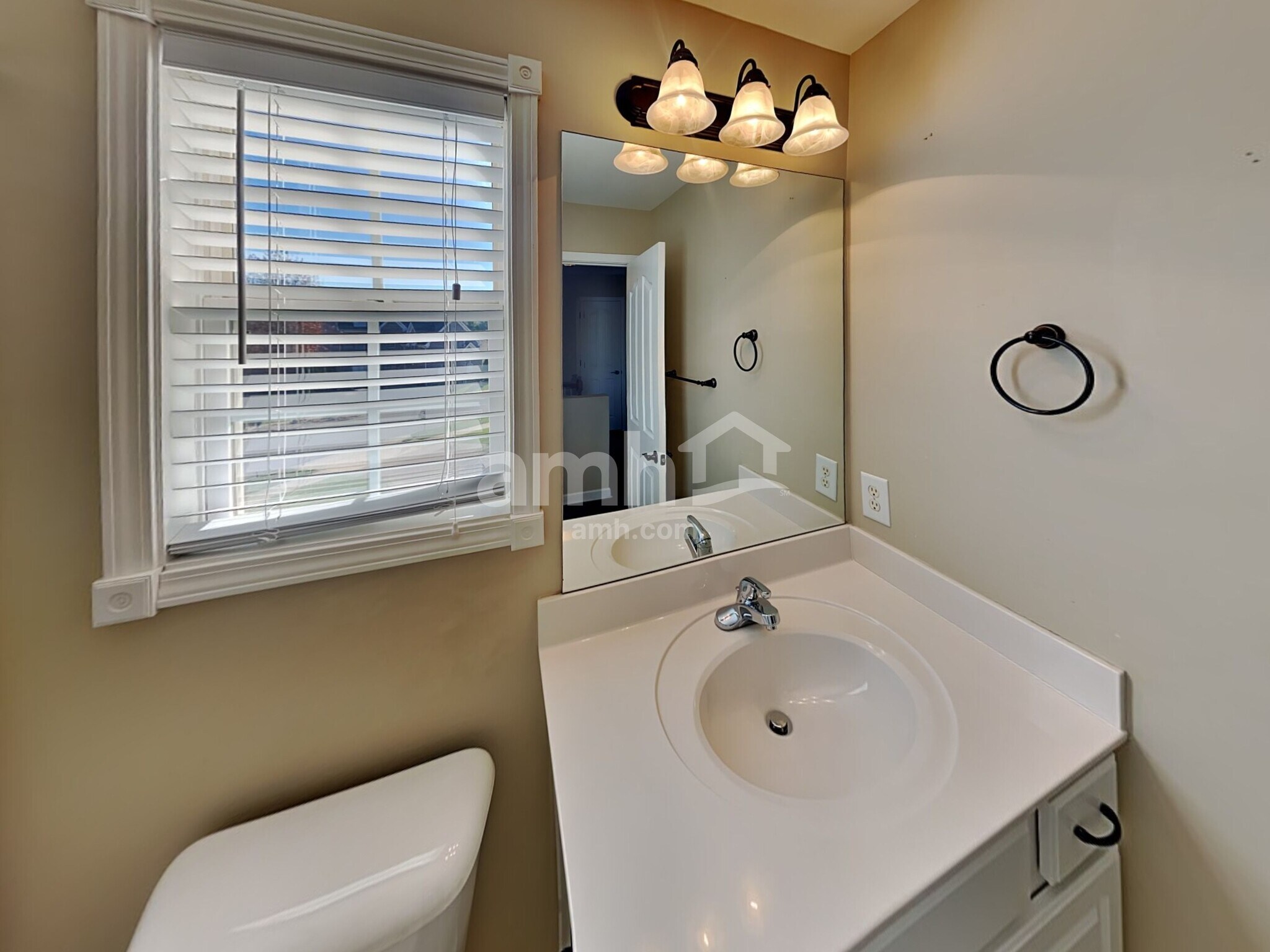 Building Photo - 116 Ruland Cir