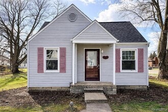 Building Photo - 7451 Cavell St