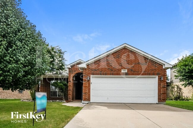 Building Photo - 1101 Vista View Dr