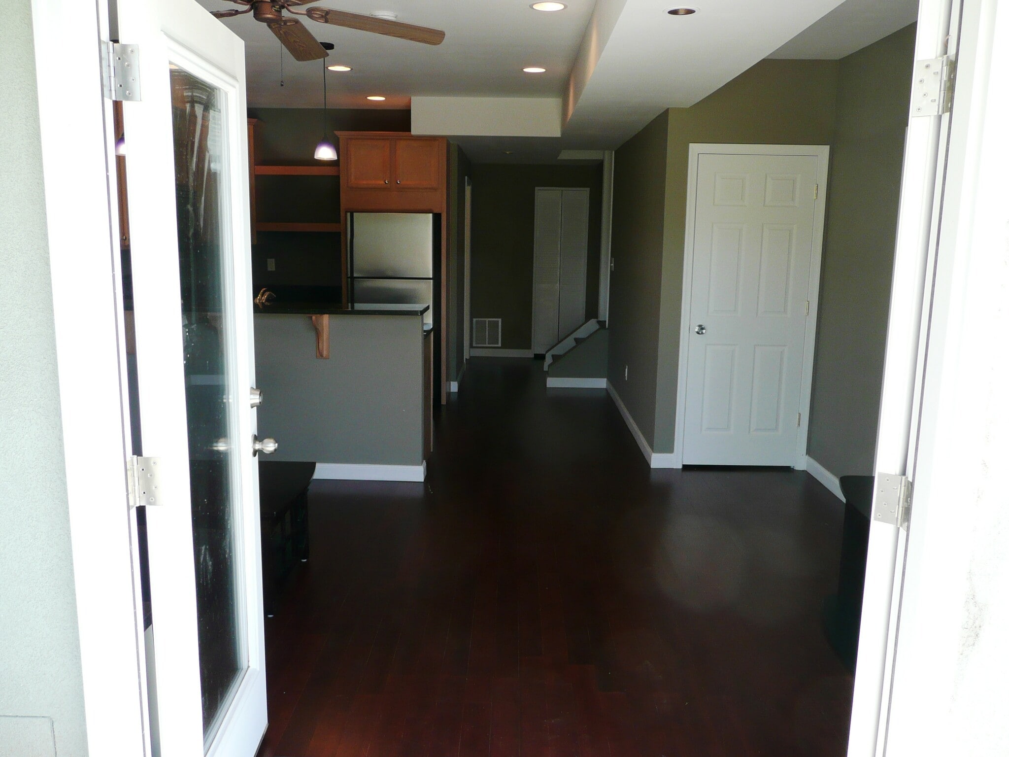 Open Concept Living Area - 710 Palatine Ave