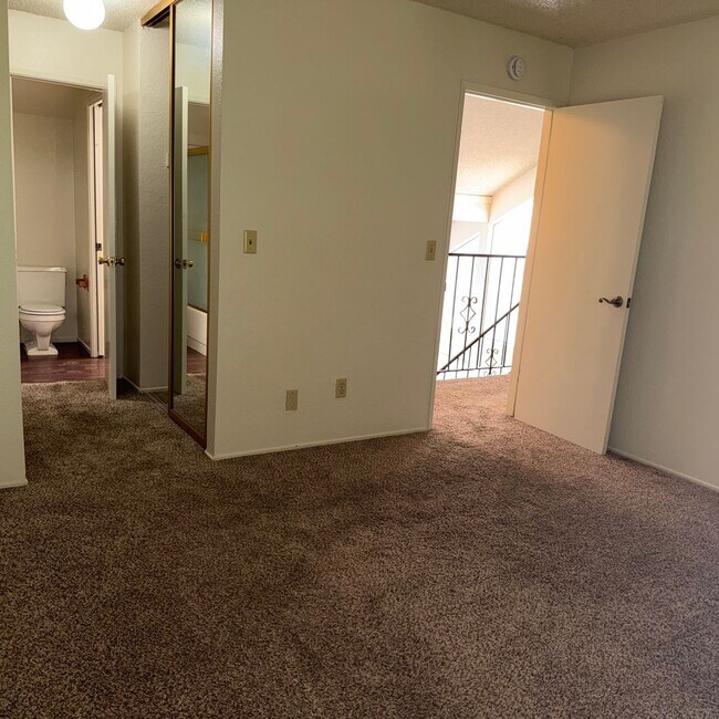 Building Photo - 7735 Las Lilas Ct