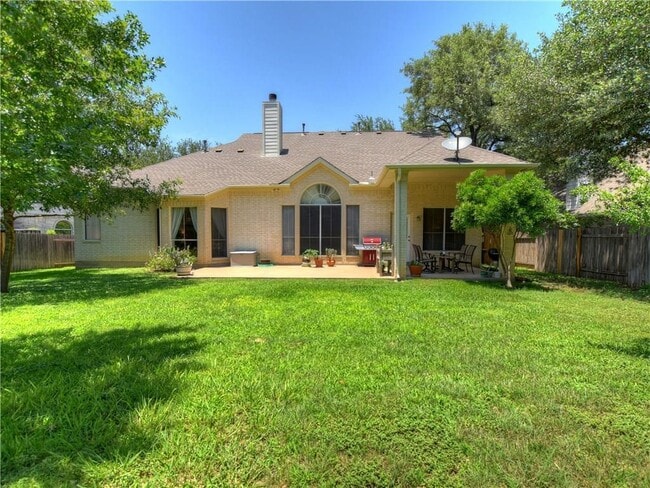 Building Photo - 6004 Spindletop Terrace