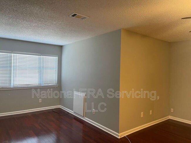 Building Photo - 703 Addy Cove