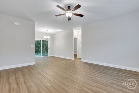 Building Photo - 8 Donny Cir