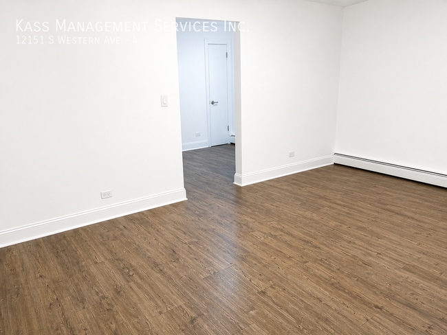 Building Photo - 12151 S Western Ave