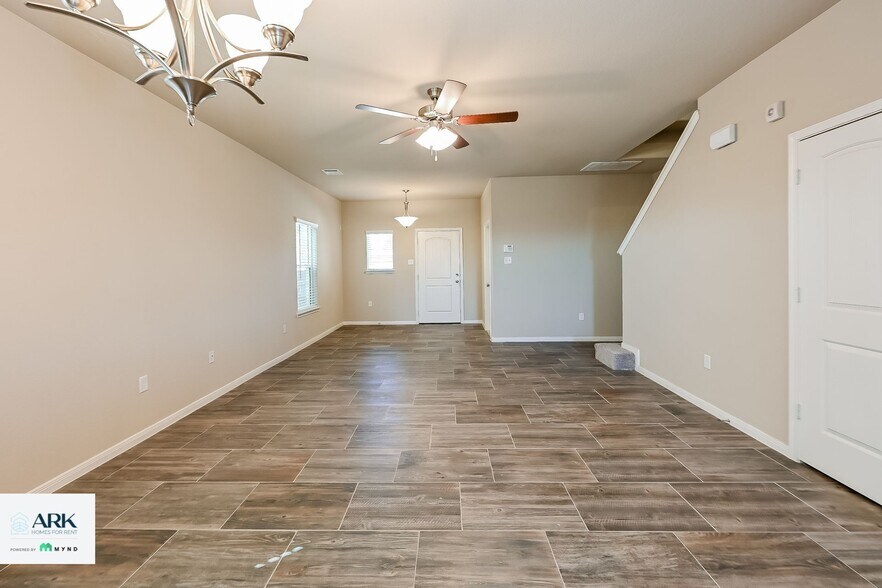 Building Photo - 7919 Fijian Cypress Dr