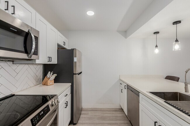 Building Photo - 3314 N 68th St