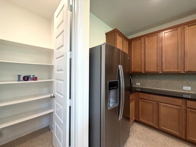 Building Photo - 26806 Skylark Blf Trl