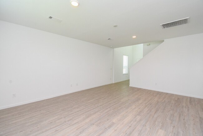 Building Photo - 23923 Escardilla Dr