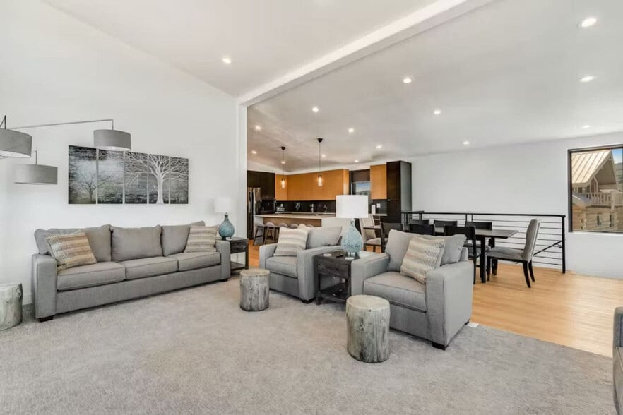 Building Photo - 40 Wedge Way