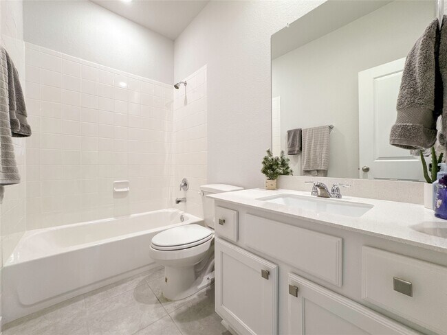 Building Photo - 3205 Cornflower Coast Ct