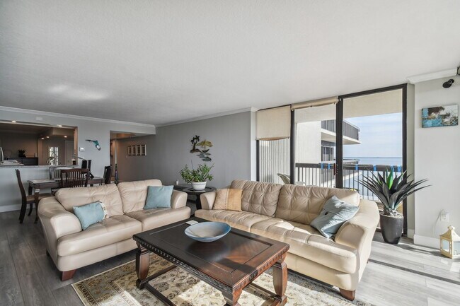 Building Photo - 2413 Bayshore Blvd