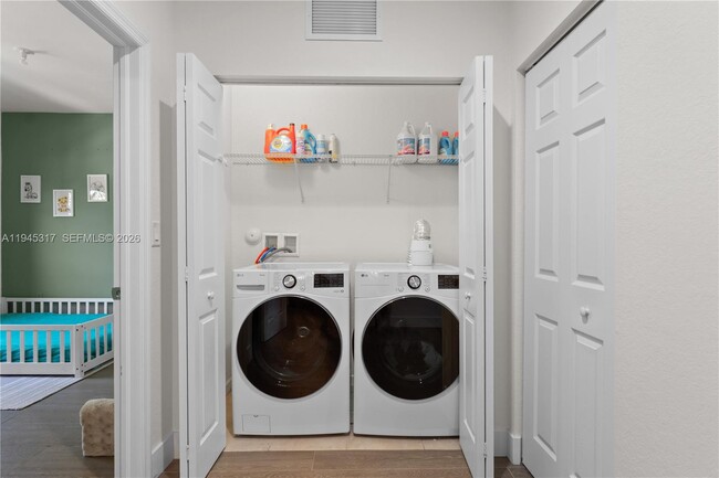 Building Photo - 17619 SW 153rd Path